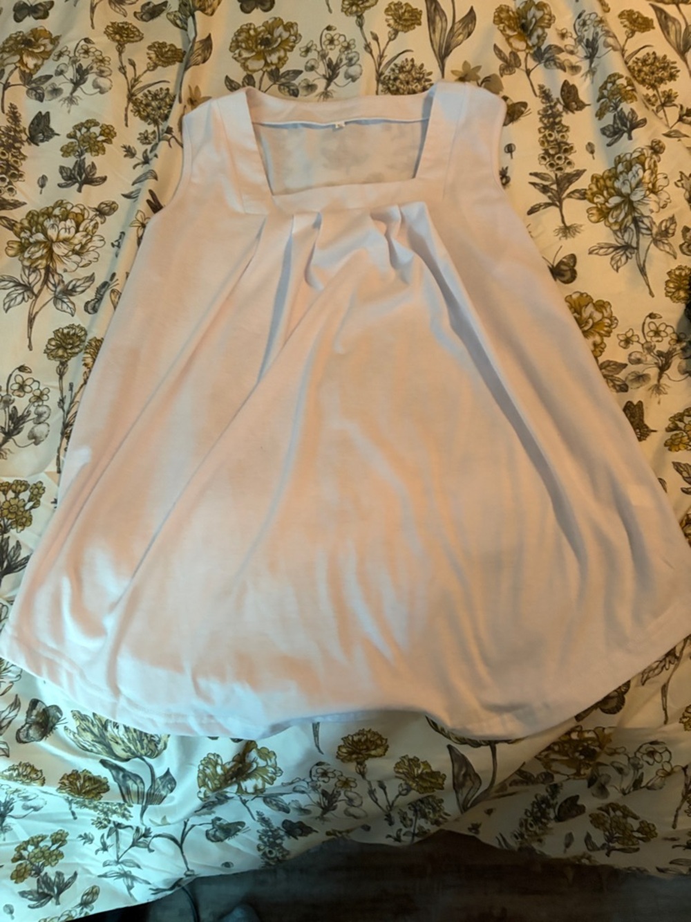 Women’s White‎ Square-Neck Pleated Tank Top